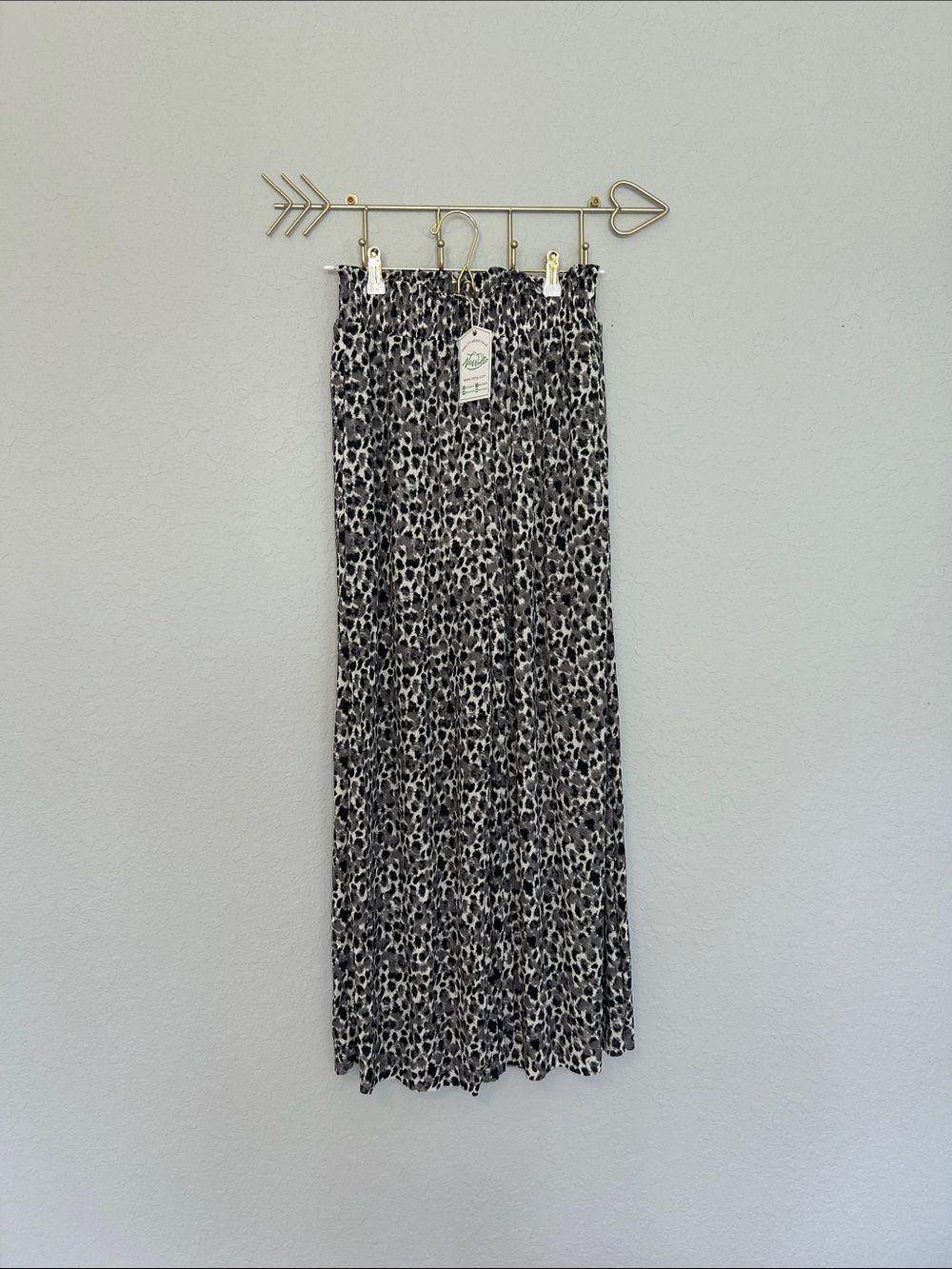 NewVibe Women’s Leopard Print Wide Leg Palazzo Pants Size Small NWT